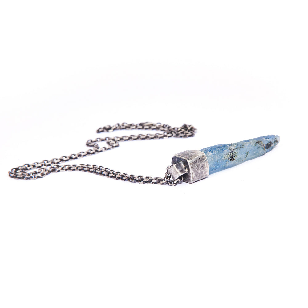 GP-714 Kyanite
